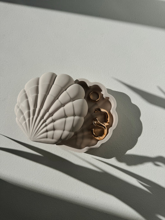 THE TALLULAH DISH