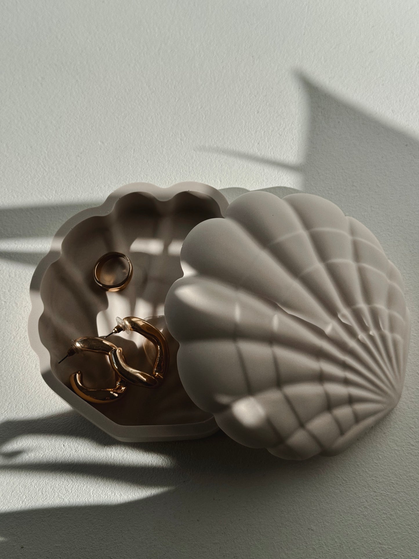THE TALLULAH DISH