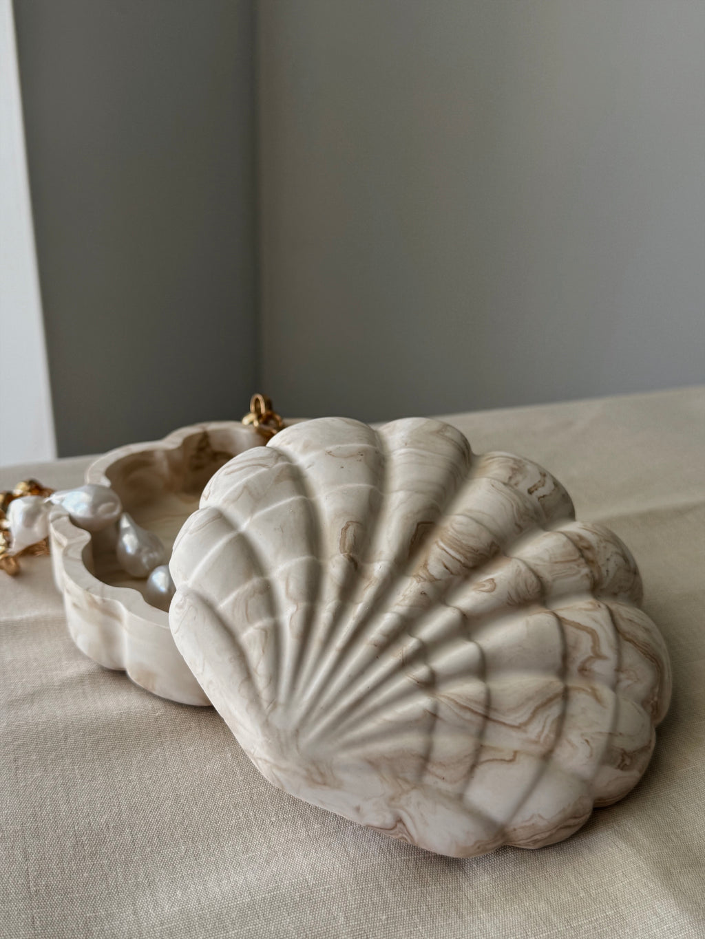 THE TALLULAH DISH