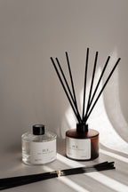 RUE | Pear & Freesia